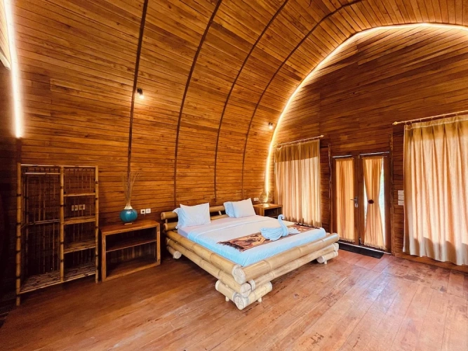 Executive Suite with balcony