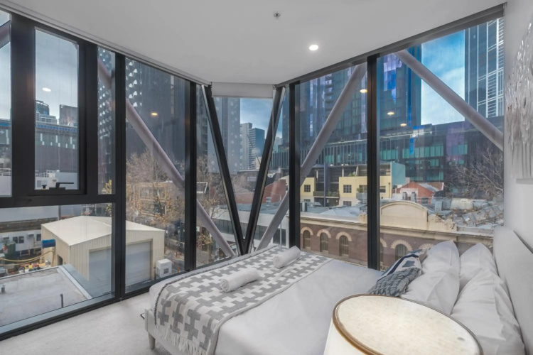 Modern 2BR 1BA apt in MELBOURNE CBD+WIFI