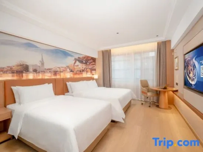 Standard Twin Family room