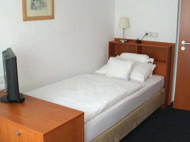 Standard Single room with balcony