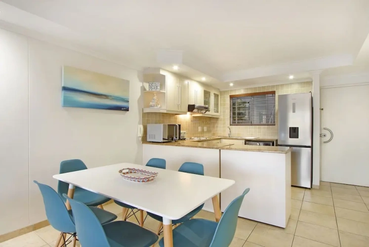 2 Bedrooms Apartment