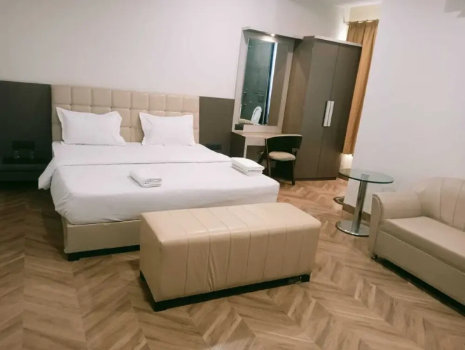 Hotel Prakhyat