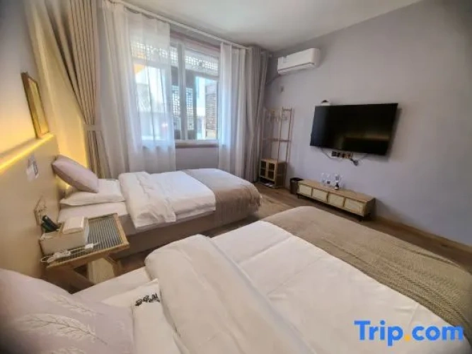Standard Double room with view