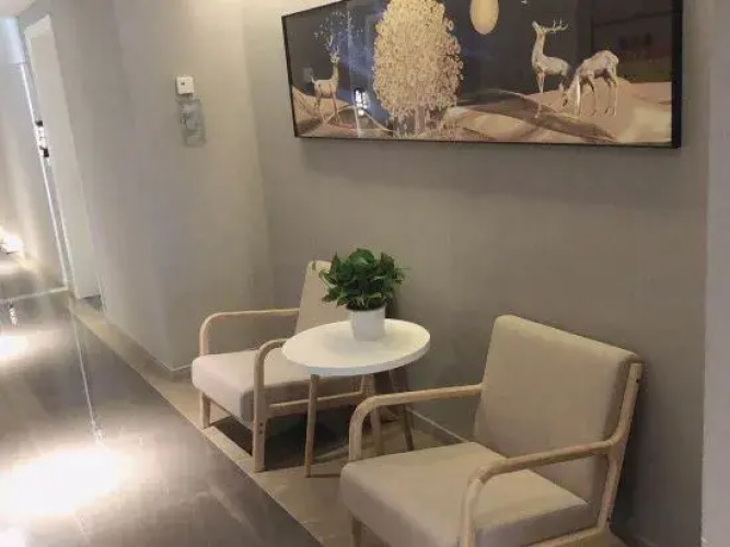 Pinghu Junhao Holiday Hotel