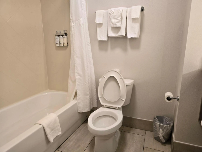 Holiday Inn Express Hotel & Suites Smithfield - Selma I -95 by IHG