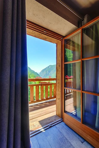 4478 Mountain Lodge