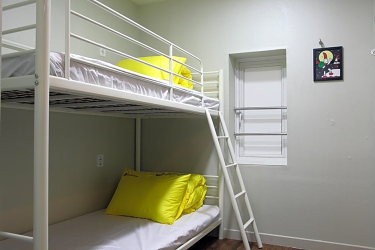 Economy Twin room with view