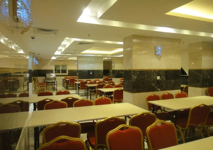 Meezab Anwar Mecca