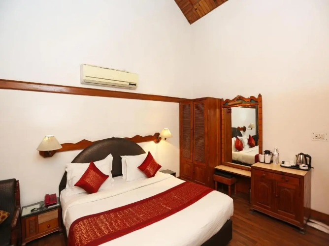 Superior Double room with balcony and with view