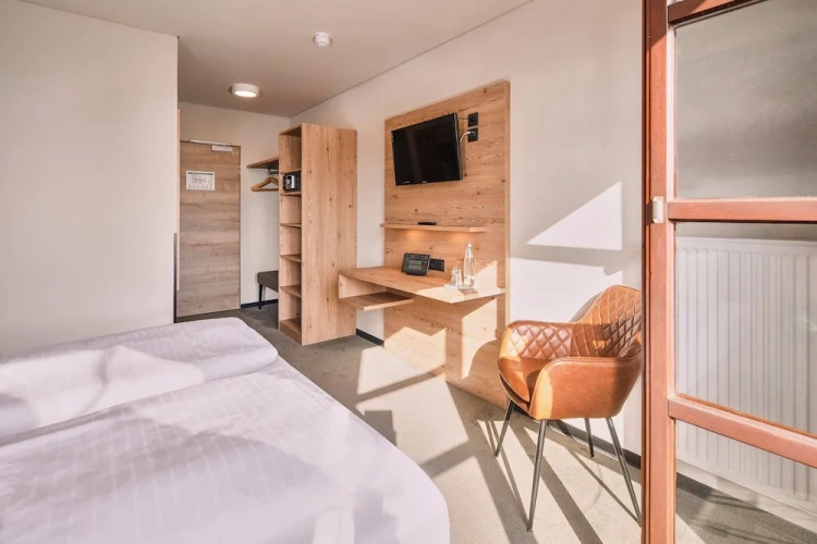 Premium Double room with balcony