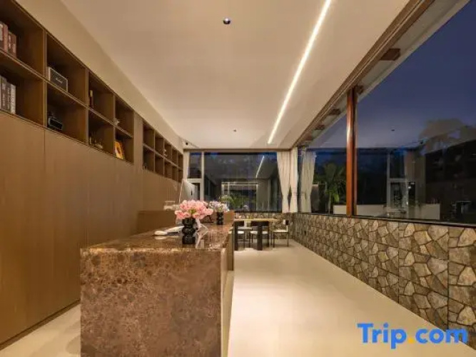 XZ•TouristVilla