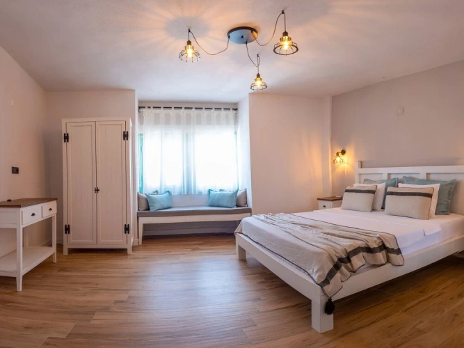 Deluxe room with sea view