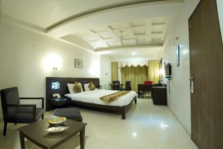 Hotel Venkatesh International