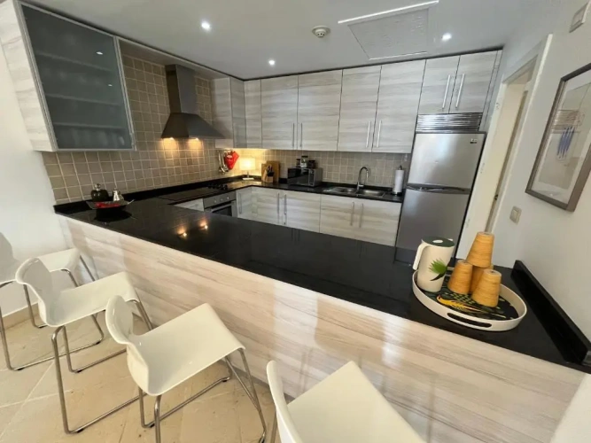 1 Bedroom Apartment