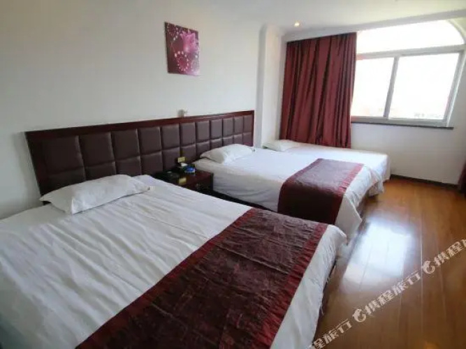 Huafang Hotel
