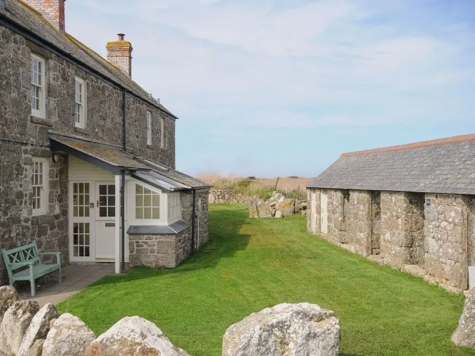 Three Chimneys
