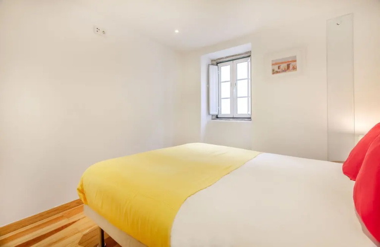 Charming Flat in Alfama