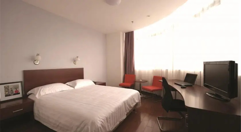 Baiyi Apartment Hotel