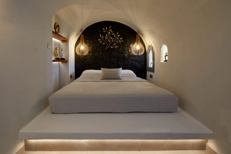 Aecon Suites