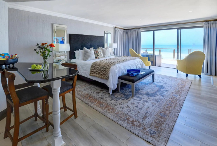 African Oceans Manor on Beach
