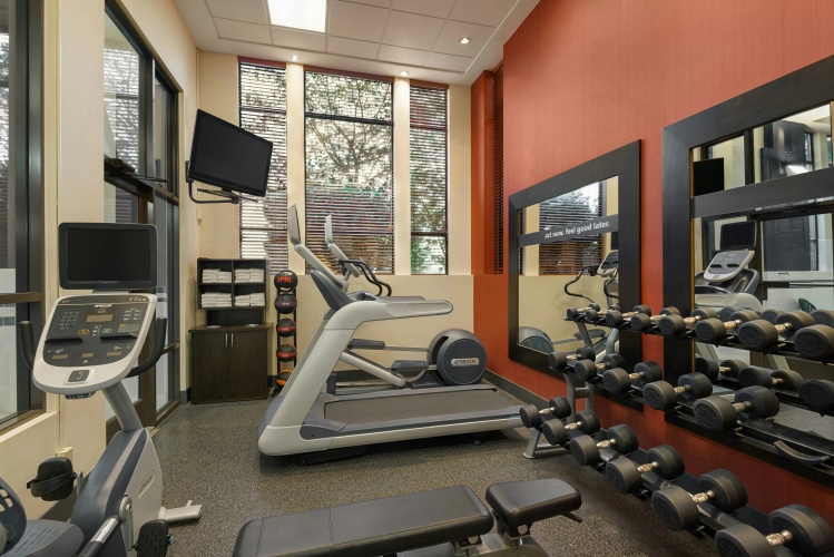 Hampton Inn & Suites by Hilton Langley-Surrey photo 22