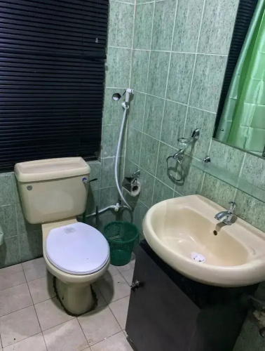 Open plan studio apartment unit