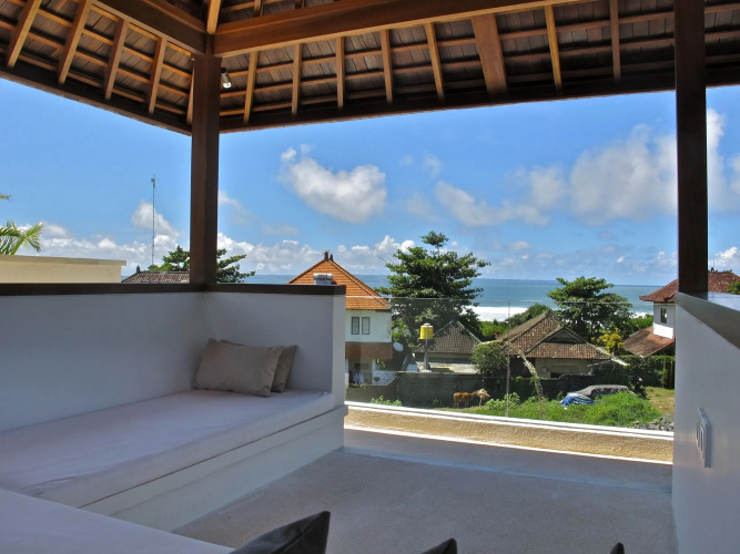 Pantai Indah Villas