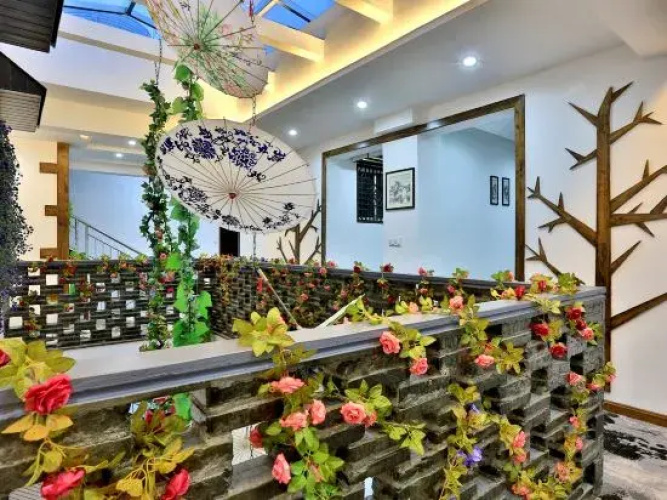 Fuyao Hotel