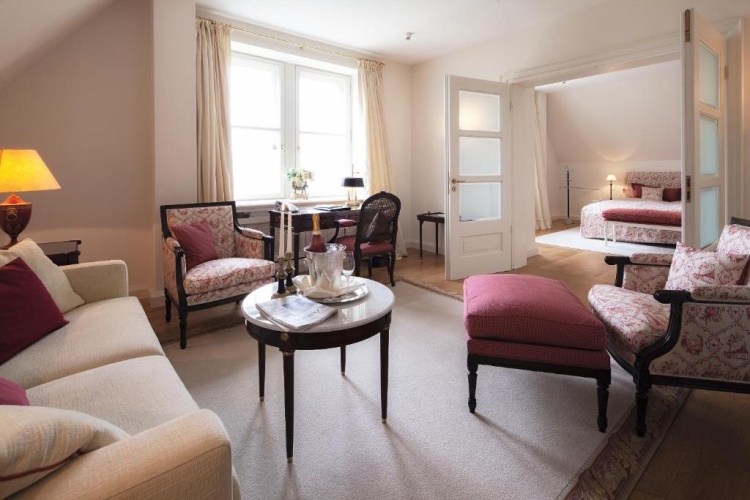 Suite