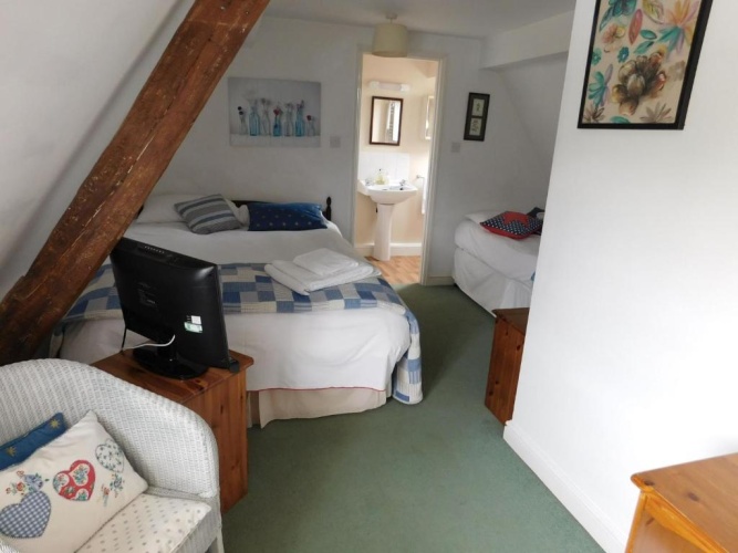 Deluxe Triple room