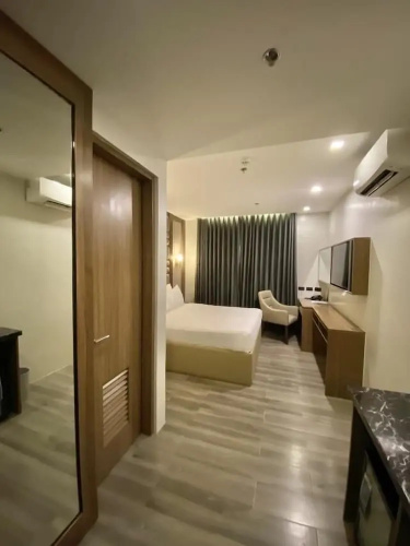 El Vistra Hotel Angeles