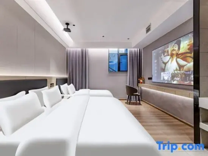 Standard Family room