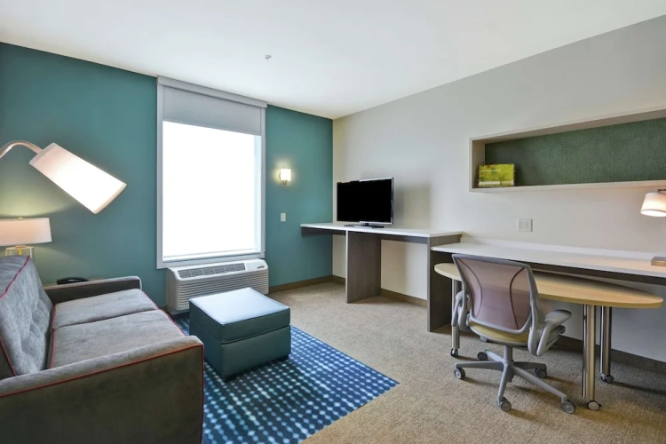 1 Bedroom Suite