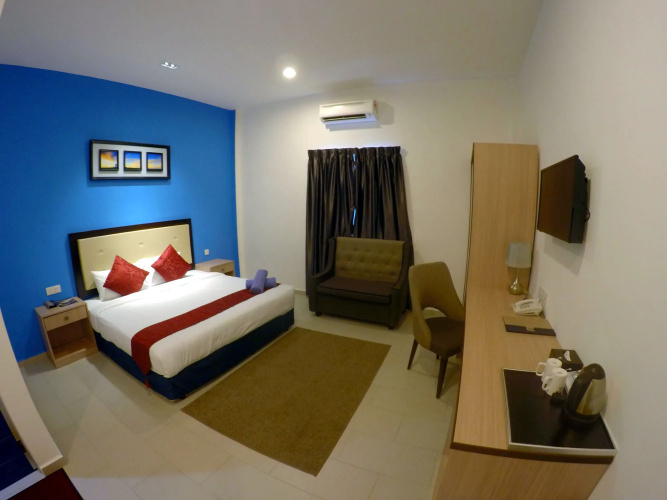 Royal Agate Beach Resort
