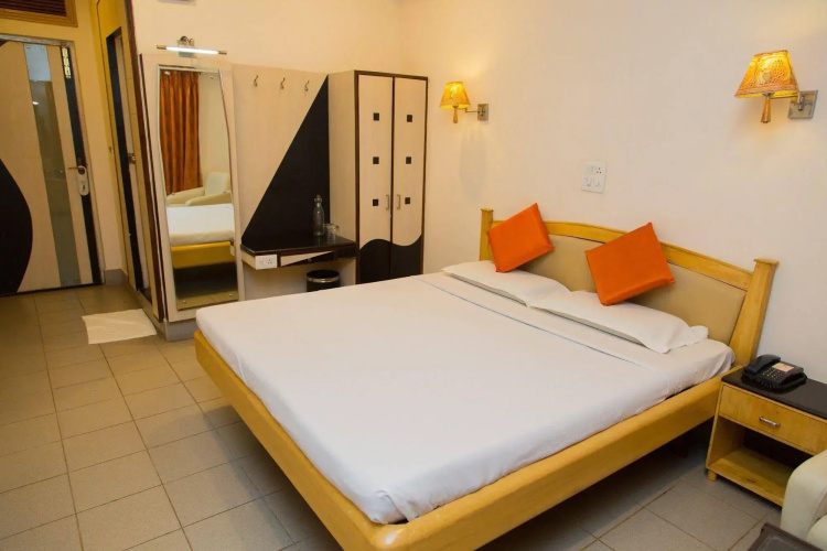 Hotel Kinnera Comforts
