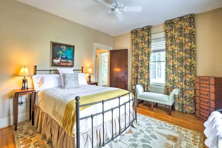 Lovely Apt, 1 Block to Downtown Danville