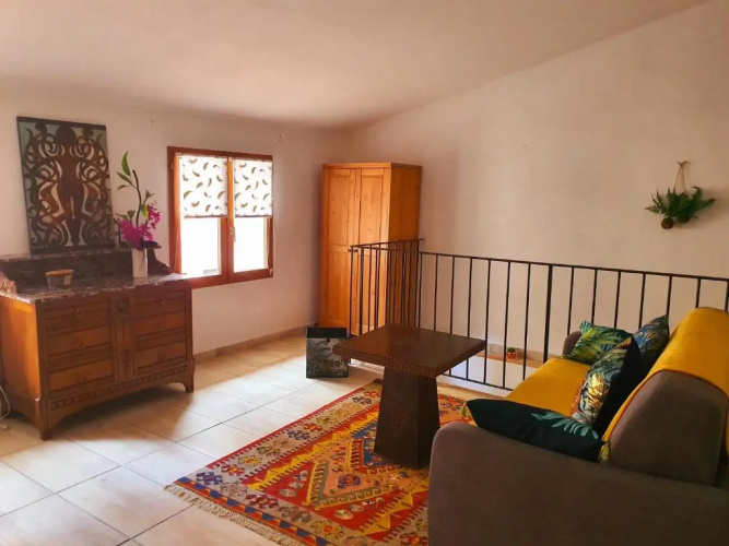 LAlcove dApsara