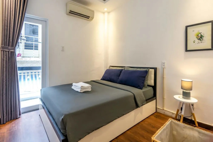 White Home