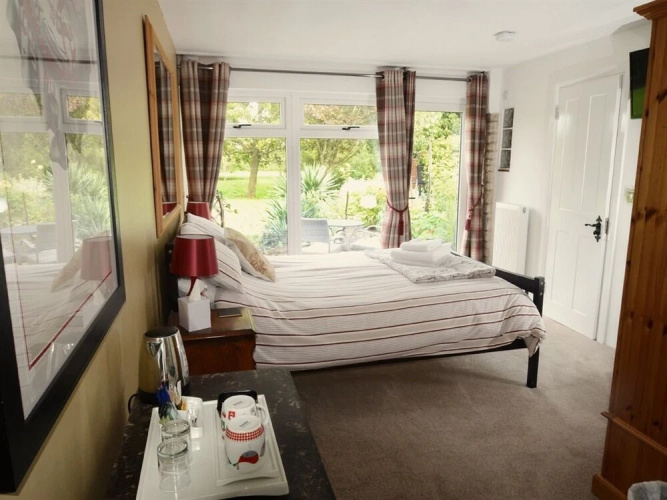 River Garden B&B