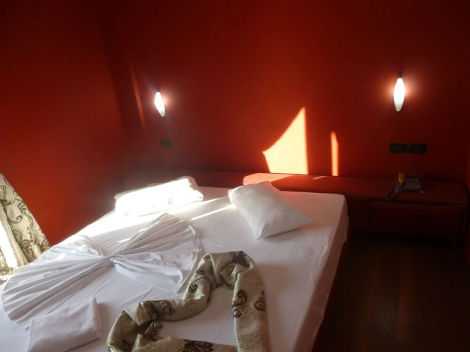 Hotel Red Apple