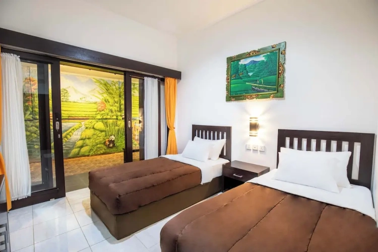 Superior Twin room