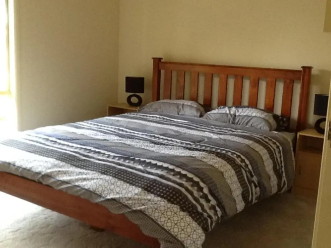 3 Bedrooms Cottage