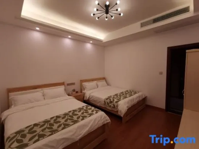 Quadruple Suite