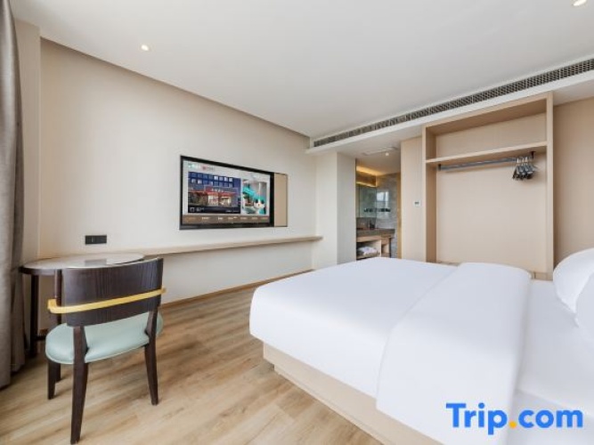 Deluxe Double room with mountain view