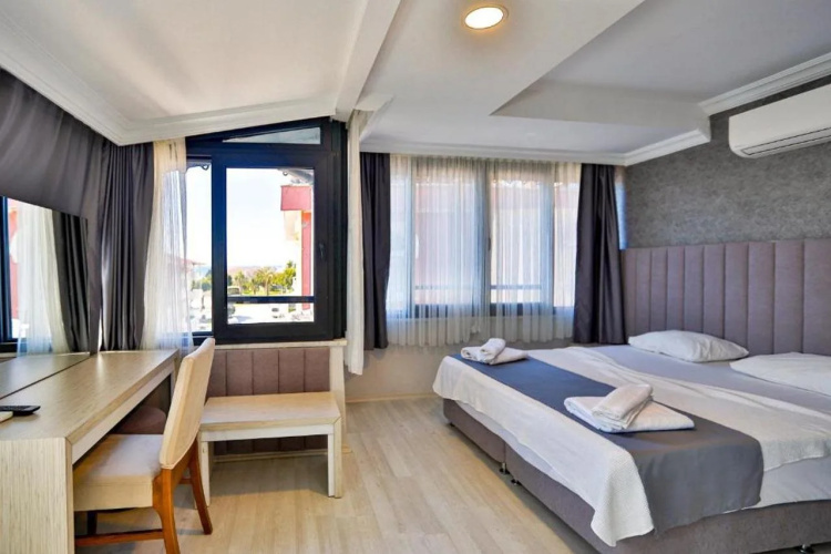 Side Gunes Hotel