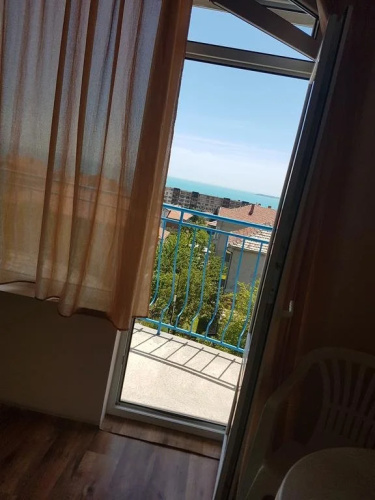 Brilliantin Guest House