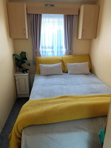Serenity Place Caravan 2 Double Beds With Varanda