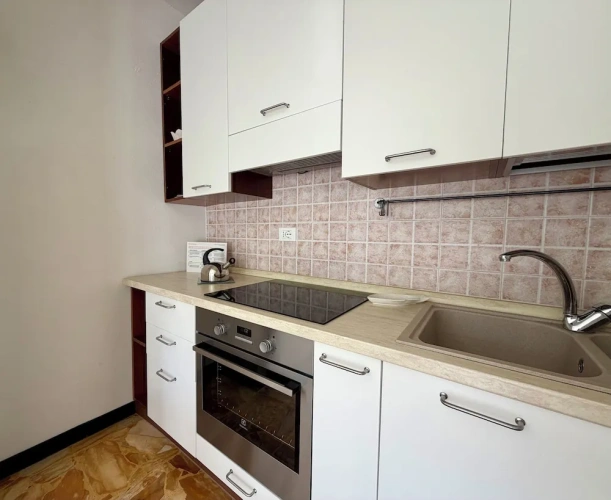 1 Bedroom Apartment with balcony