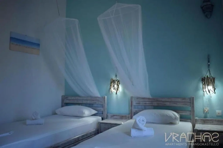 2 Bedrooms Apartment with sea view