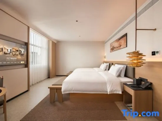 Deluxe Double Family room with view